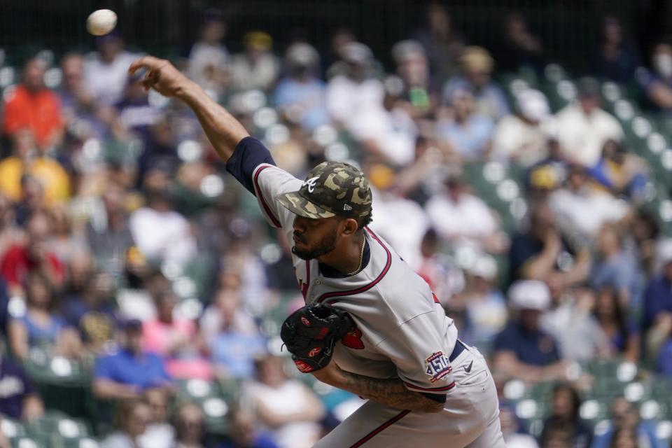 Atlanta Braves starting pitcher Huascar Ynoa throws during the first inning of a baseball game against the Milwaukee Brewers Sunday, May 16, 2021, in Milwaukee. (AP Photo/Morry Gash)