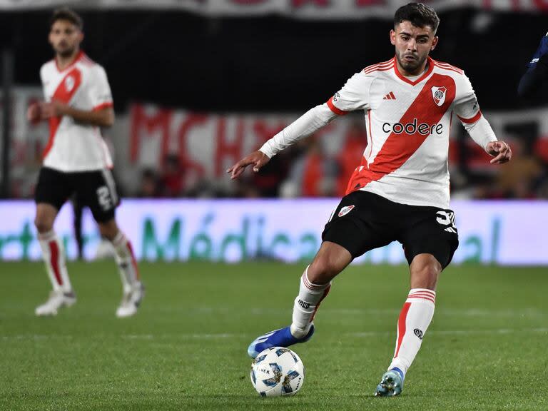 Santiago Simón se perfila para ser titular ante Lanús en la reanudación de la Liga Profesional para River Plate