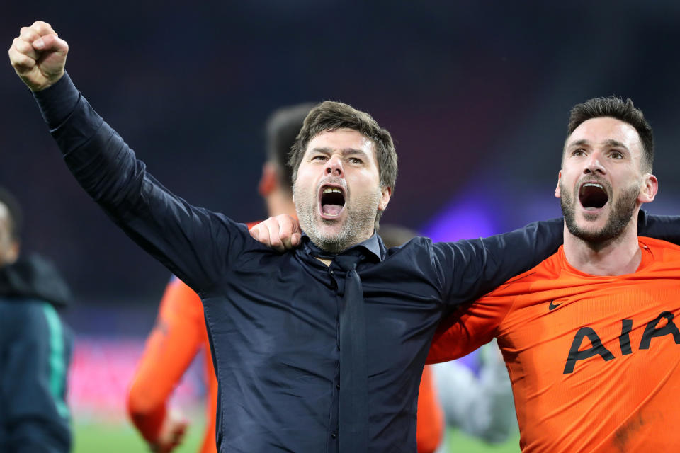 Mauricio Pochettino and Hugo Lloris celebrate