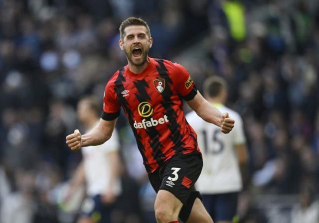 Soccer-Tottenham blow top-four chance in defeat by Bournemouth