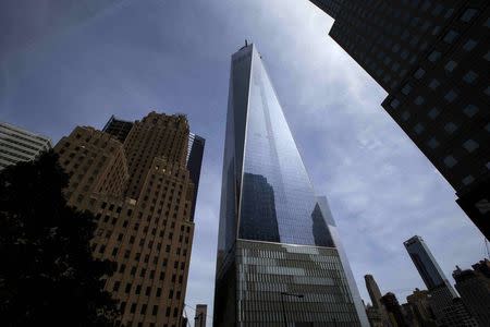 The One World Trade Center Tower is seen from West Street in New York in this May 20, 2015 file photo. REUTERS/Mike Segar/Files