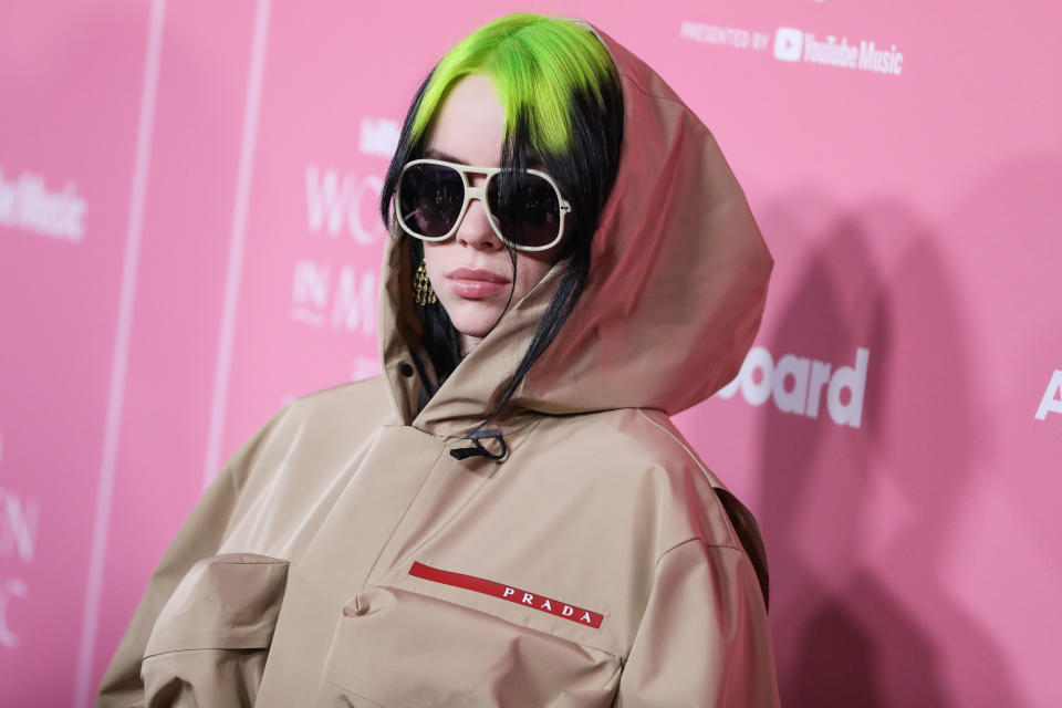 HOLLYWOOD, LOS ANGELES, CALIFORNIA, USA - DECEMBER 12: Singer Billie Eilish wearing Prada arrives at the 2019 Billboard Women In Music Presented By YouTube Music held at the Hollywood Palladium on December 12, 2019 in Hollywood, Los Angeles, California, United States. (Photo by Xavier Collin/Image Press Agency/Sipa USA)