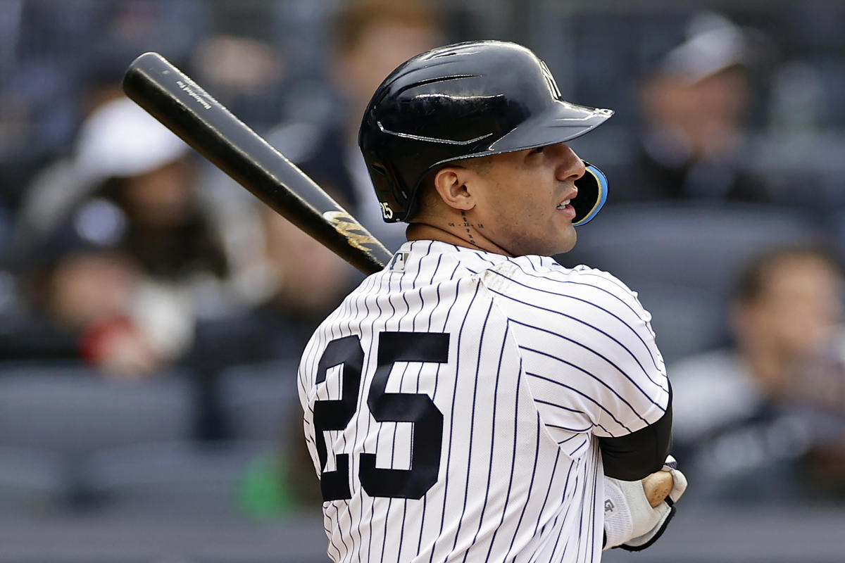 Yankees star Gleyber Torres avoids injured list for now