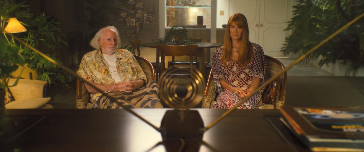 Real-life father-daughter duo Bruce and Laura Dern play fictional father and daughter Skeet and Linda in "Palm Royale" on Apple TV+.