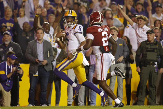 ECU football blows out Temple at home 45-3 to get 1 win away from