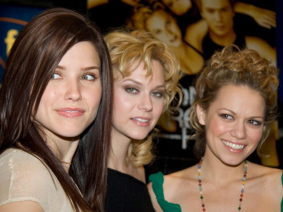 Sophia Bush, Hilarie Burton, Bethany Joy Lenz