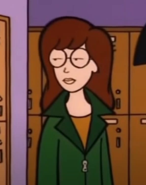 Daria's sister, Quinn, calls her name from across the school hallway