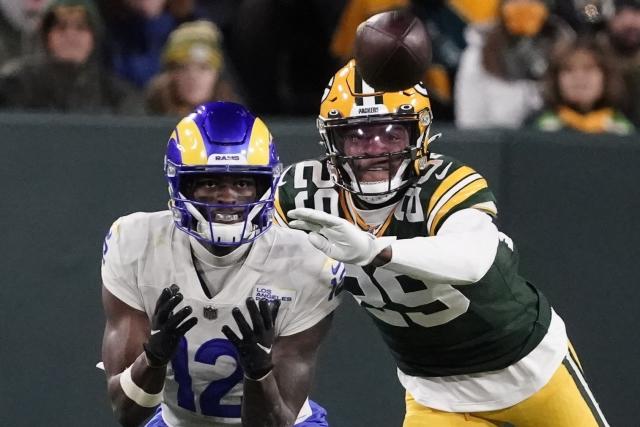 Douglas' surprising emergence sparks Packers' defense