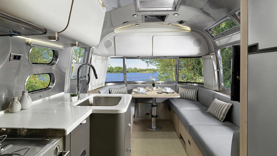 Airstream Globetrotter