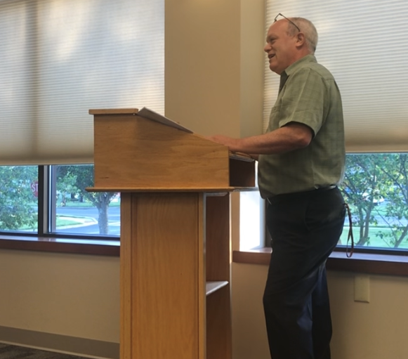 Attorney Anthony Landolfi addresses the Mantua Township Joint Land Use Board Tuesday night about consultant reports endorsing two areas for designation as redevelopment areas. The attorney said the science used in the reports is not enough for the board to issue its own recommendations. May 17, 2022.