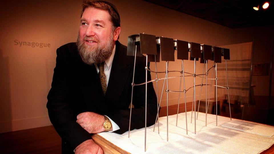MAY 24, 2001 : Rabbi David Freilich with titanium & silver memorah at Perth Art Gallery 24/05/01. Pic Paul Hutton.\nWestern Australia / Religion
