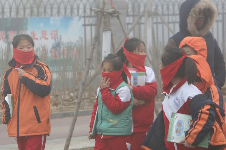 In December 2015 ten cities in China were on "red alert" for smog