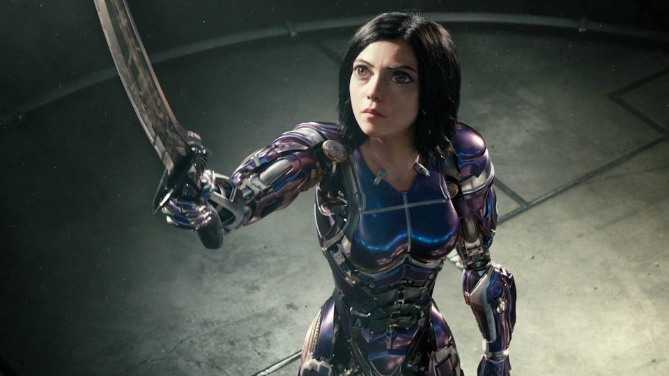 Set several centuries in the future, the abandoned Alita is found in the scrapyard of Iron City by Ido a compassionate cyber-doctor who takes the unconscious cyborg Alita to his clinic. 