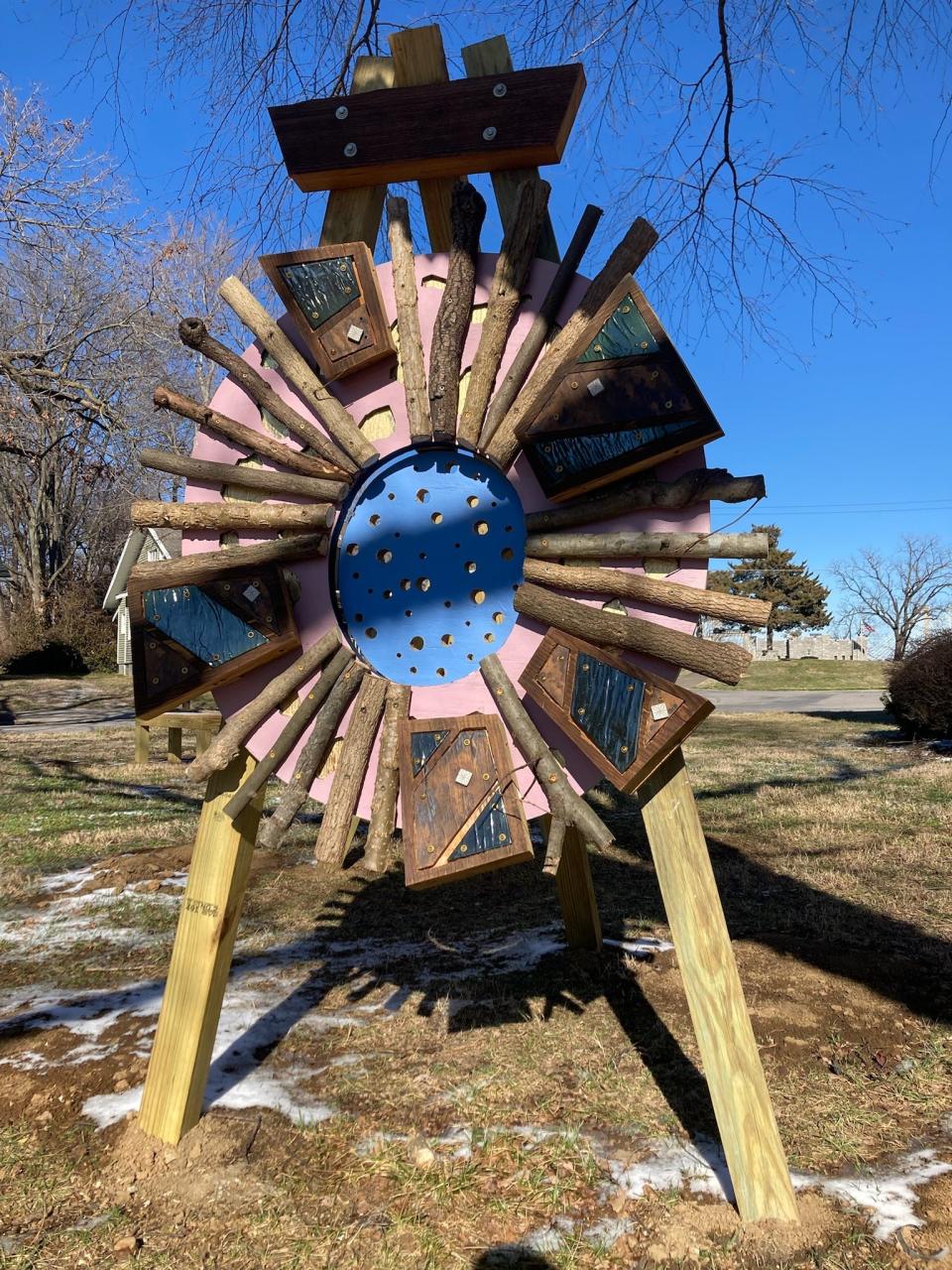 One of the sculptures from Henry Dean's country spanning installation project 'Now and then'