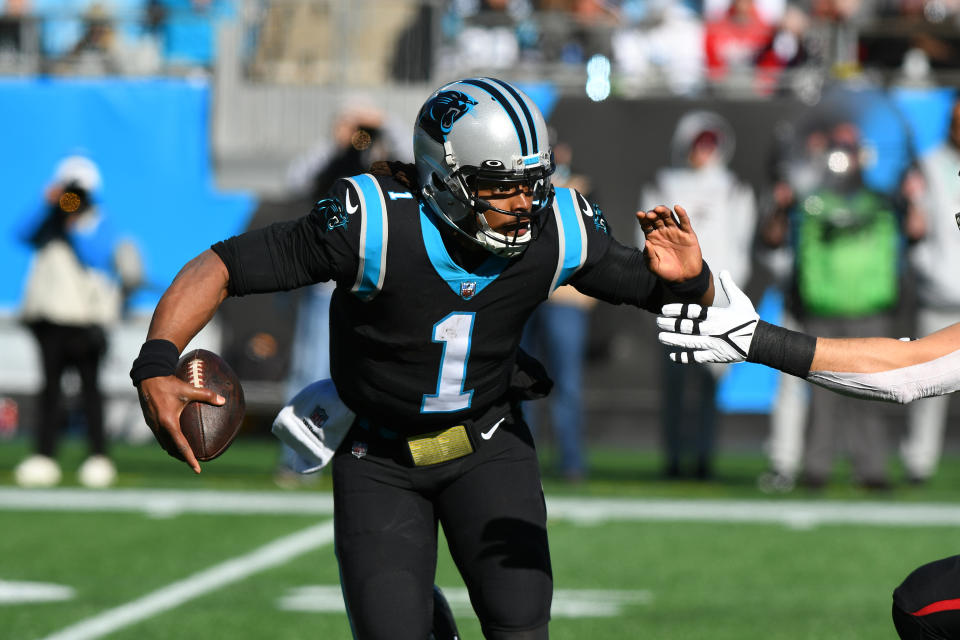 Durante su carrera, Cam Newton, quarterback d elos Carolina Panthers, revolucionó el juego con su estilo físico. (Photo by Dannie Walls/Icon Sportswire via Getty Images)
