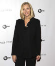 Lisa Kudrow arrives at the Kennedy Center for the Performing Arts for the 21st Annual Mark Twain Prize for American Humor presented to Julia Louis-Dreyfus on Sunday, Oct. 21, 2018, in Washington, D.C. (Photo by Owen Sweeney/Invision/AP)