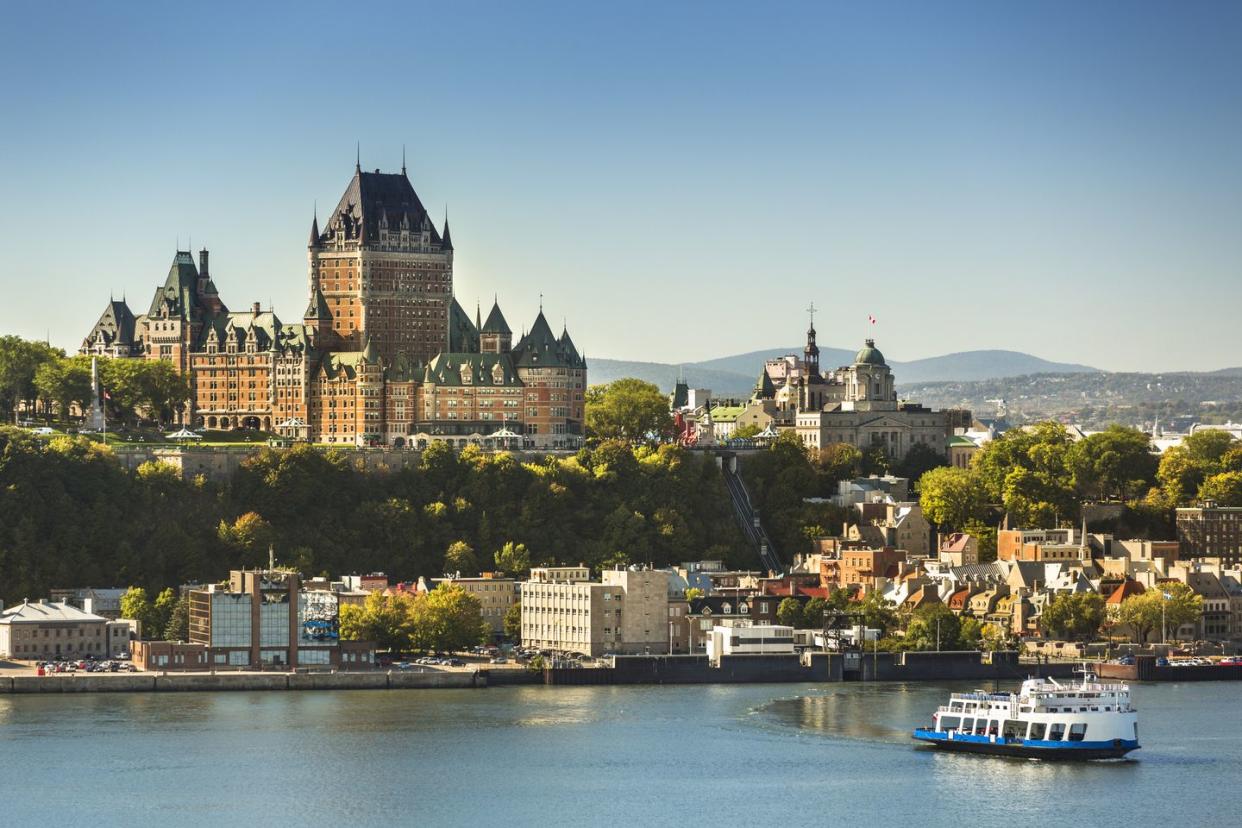 quebec city skyline