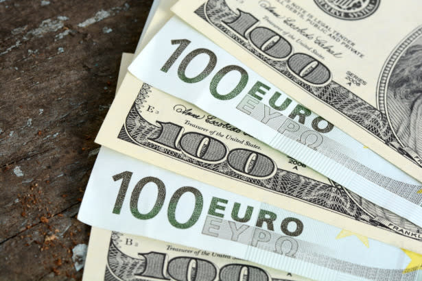 Convert 50 Euro in USD dollar today - EUR to USD