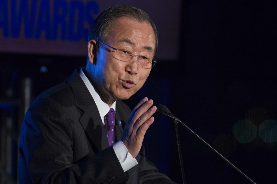 United Nations Secretary General Ban Ki-moon speaks during the Asia Society's Game Changer Awards at United Nations headquarters in New York October 16, 2014. REUTERS/Lucas Jackson (UNITED STATES - Tags: POLITICS BUSINESS)