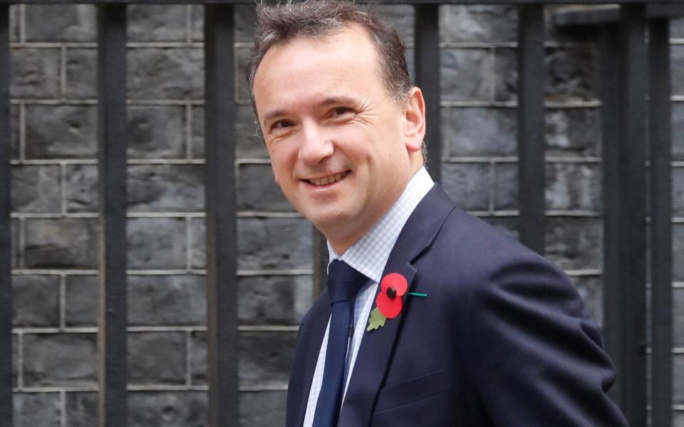 Britain's Secretary of State for Wales Alun Cairns is seen outside Downing Street in London, Britain November 5, 2019. REUTERS/Yara Nardi - Yara Nardi/REUTERS/Yara Nardi