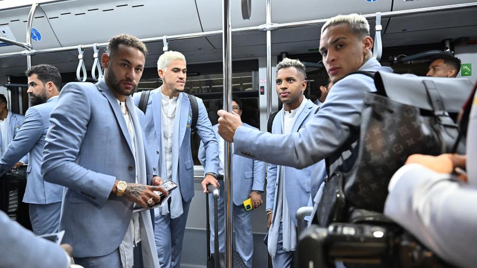 巴西隊抵達卡達。（取自Fifa World Cup官方推特）
