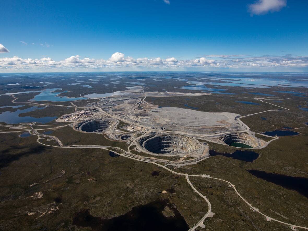 An aerial view of the Ekati mine, 300 kilometres northeast of Yellowknife. The president of the company that owns the mine said Wednesday its future may be as an underwater mine, thanks to new technology. (Dominion Diamond Corporation - image credit)