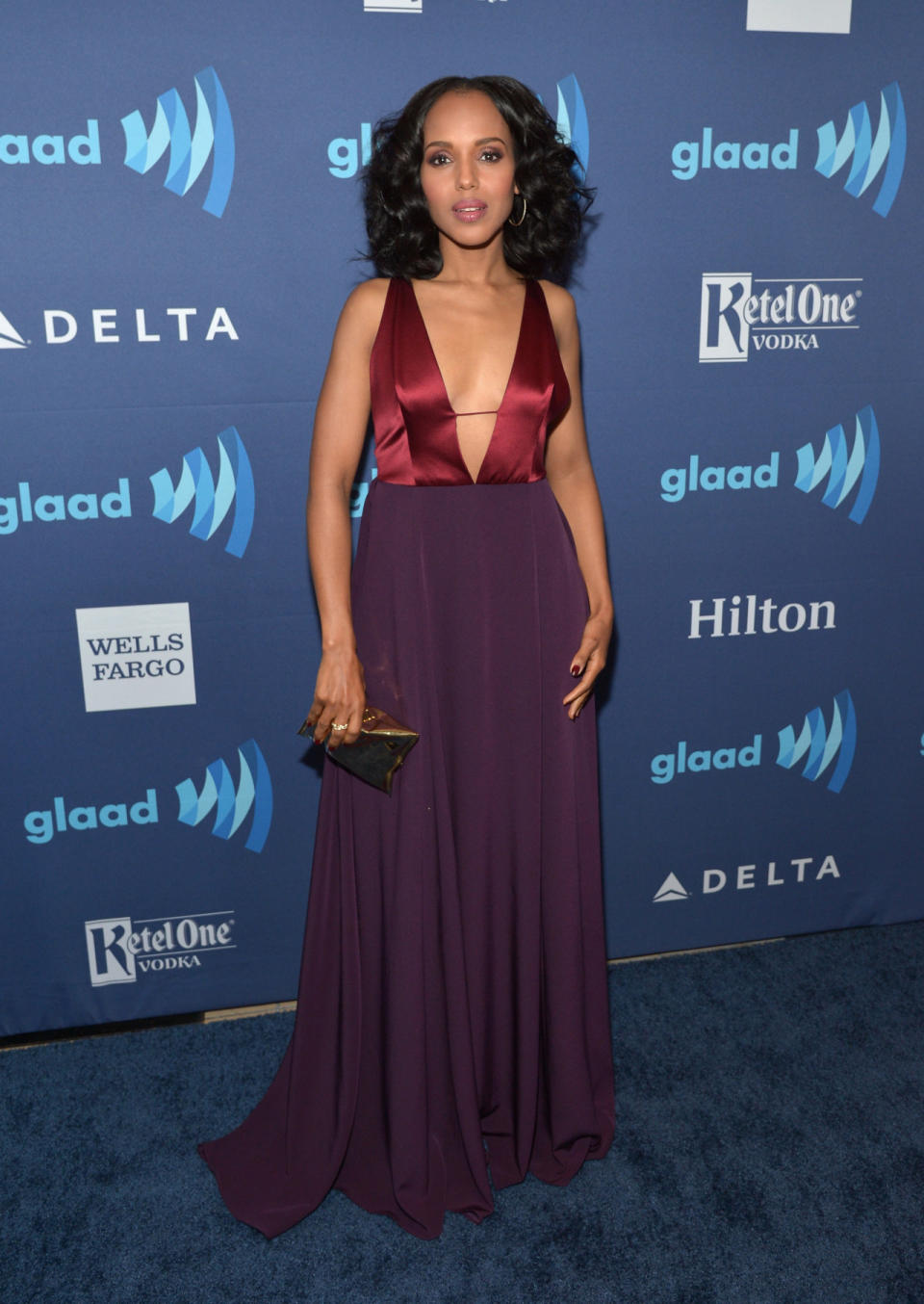 The “Scandal” actress, who received the 2015 Vanguard Award, stunned in a maroon and eggplant floor-length dress with a dangerously low neckline.