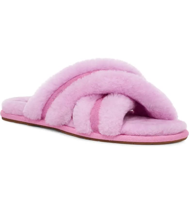 Ugg Scuffita Genuine Shearling Slide Slipper