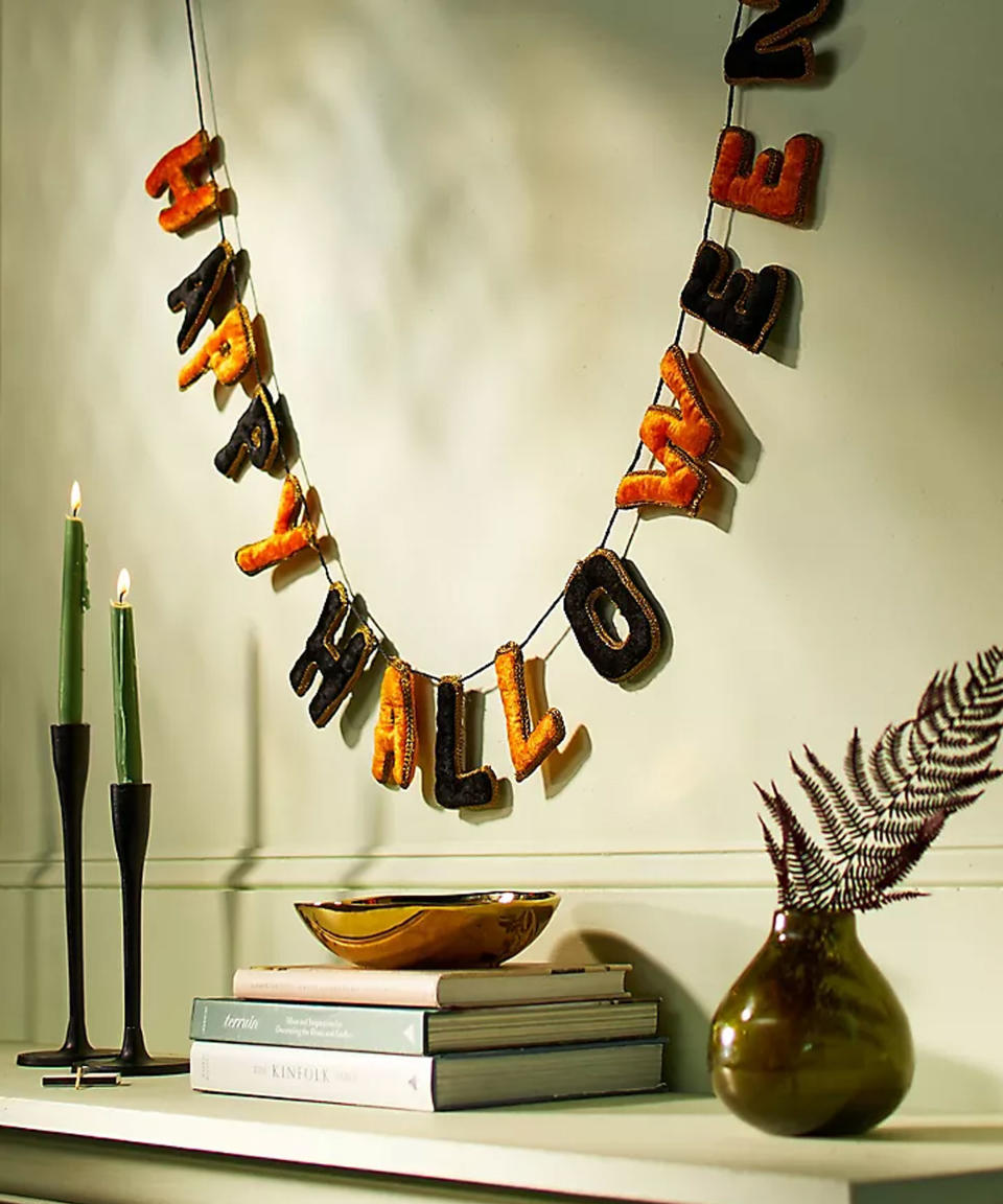 Halloween decoration ideas, happy halloween garland