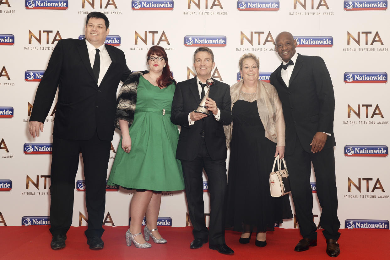 LONDON, ENGLAND - JANUARY 20:  (L-R) Mark Lebbett, Jenny Ryan, Bradley Walsh, Anne Hegerty and Shaun Wallace of The Chase, with the award for Daytime, during the 21st National Television Awards at The O2 Arena on January 20, 2016 in London, England.  (Photo by Dave J Hogan/Dave J Hogan/Getty Images)