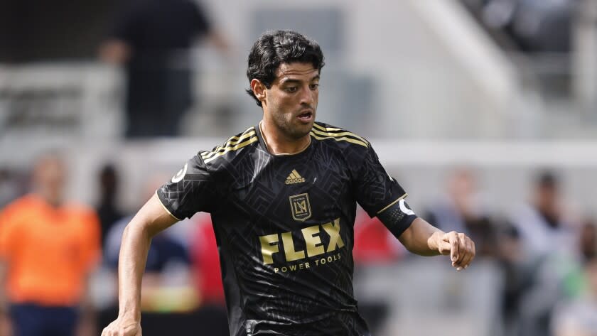 LAFC's Carlos Vela (10) runs down field against the Colorado Rapids on Feb. 26, 2022.