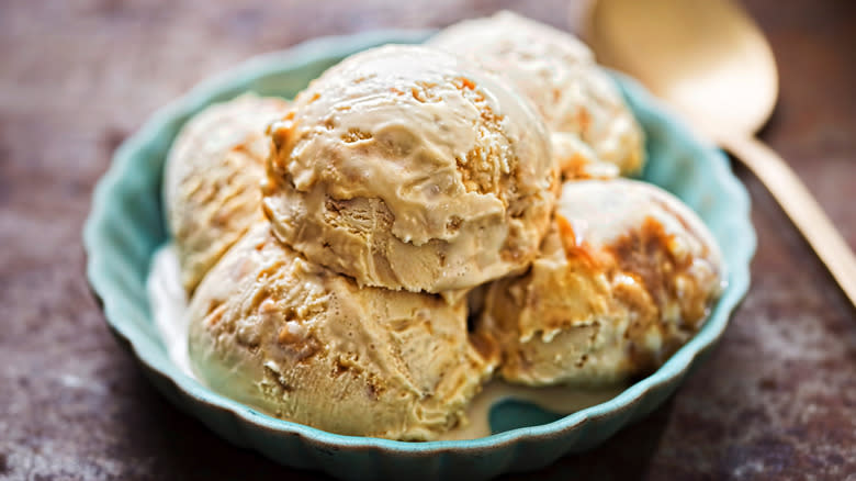 Salted caramel ice cream bowl