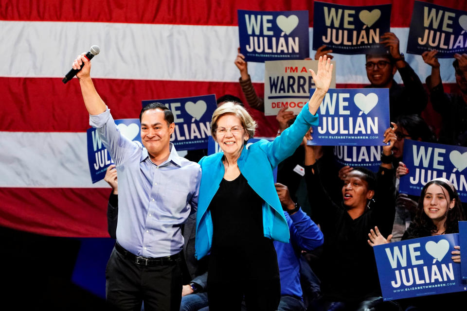 Former presidential candidate Juli&aacute;n Castro&rsquo;s endorsement of Warren set off the campaign&rsquo;s &ldquo;unity candidate&rdquo; push. Warren hoped but failed to secure the backing of Washington Gov. Jay Inslee, also a former candidate. (Photo: Carlo Allegri / Reuters)