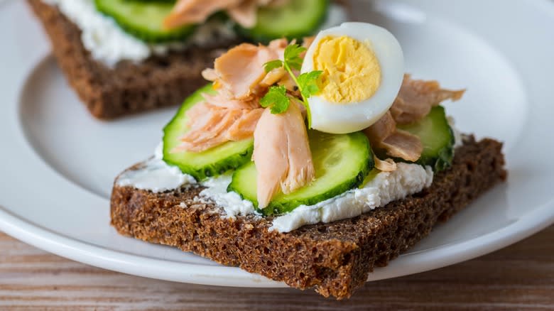 toast with cucumbers meat and quail egg