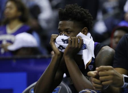 Mar 24, 2019; Columbus, OH, USA; Washington Huskies guard Jaylen Nowell (5) reacts to losing to the North Carolina Tar Heels in the second round of the 2019 NCAA Tournament at Nationwide Arena. Mandatory Credit: Rick Osentoski-USA TODAY Sports