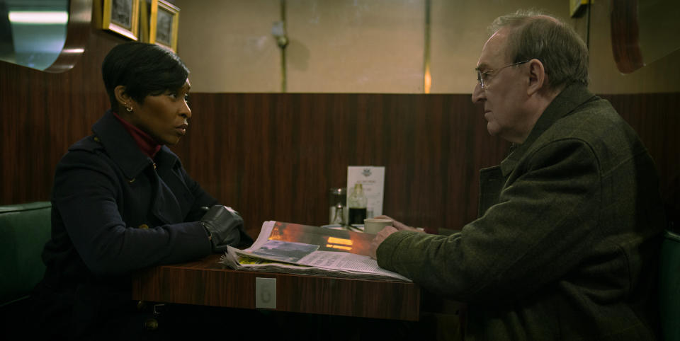 Current Detective Chief Inspector Odette Raine (Cynthia Erivo) enlists the help of retired Detective Superintendent Martin Schenk (Dermot Crowley) to try to catch Luther.<span class="copyright">John Wilson—Netflix</span>