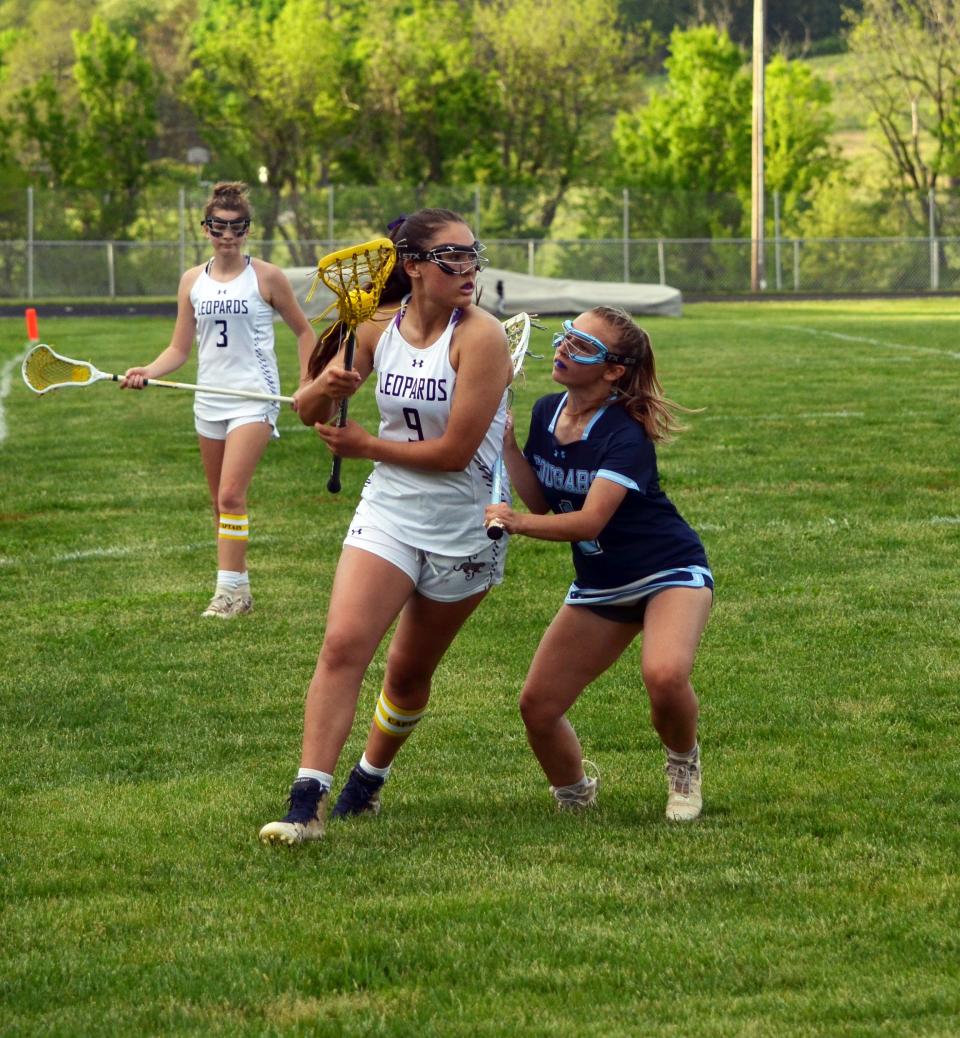 Smithsburg's Maddie Kesselring (9) had six goals and three assists in the 16-10 playoff win over Catoctin.