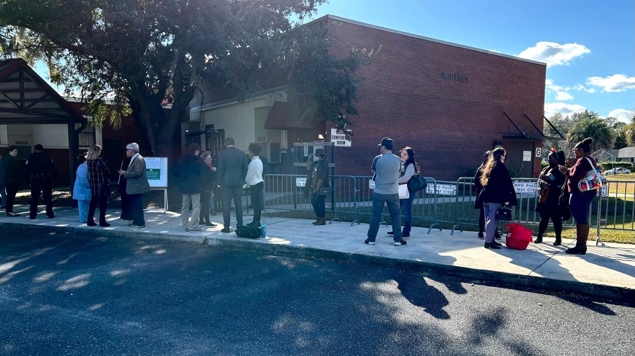 A crowd forms around 2p.m. on Dec. 6, 2023 outside of the SCCPSS Eli Whitney Administrative Complex. The school board held its monthly Regular Meeting, which included a presentation and potential vote on the Long-Range Facilities Plan and its rezoning measures.