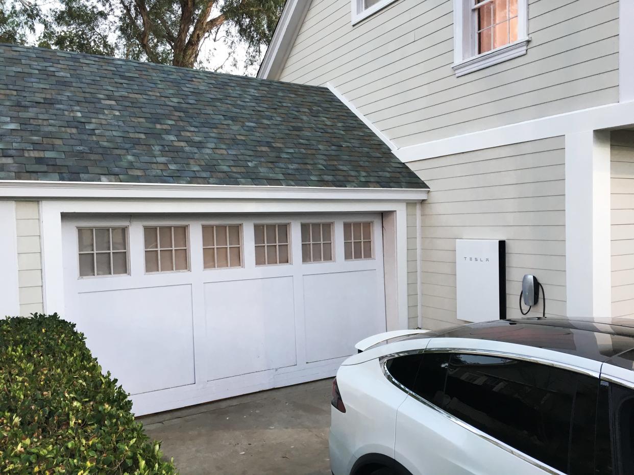 Tesla solar roof