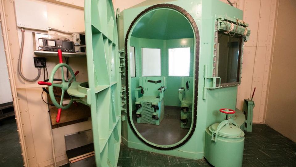 San Quentin gas chamber