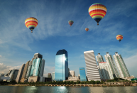 Balloons over Bangkok. (<a href="http://www.flickr.com/photos/goldsaint/7420934416/in/pool-yahoo-break-news/" rel="nofollow noopener" target="_blank" data-ylk="slk:Photo by Goldsaint on Flickr.;elm:context_link;itc:0;sec:content-canvas" class="link ">Photo by Goldsaint on Flickr.</a>)