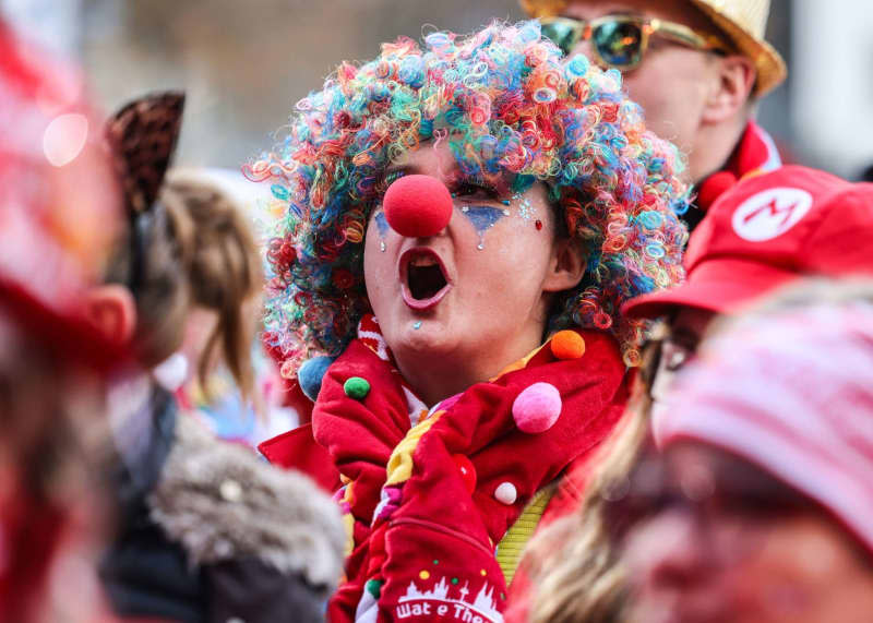 In Germany, women want to play a greater role in Carnival celebrations. Oliver Berg/dpa
