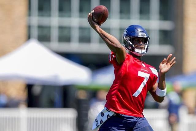 Seahawks GM Explains When He Knew Geno Smith Was for Real