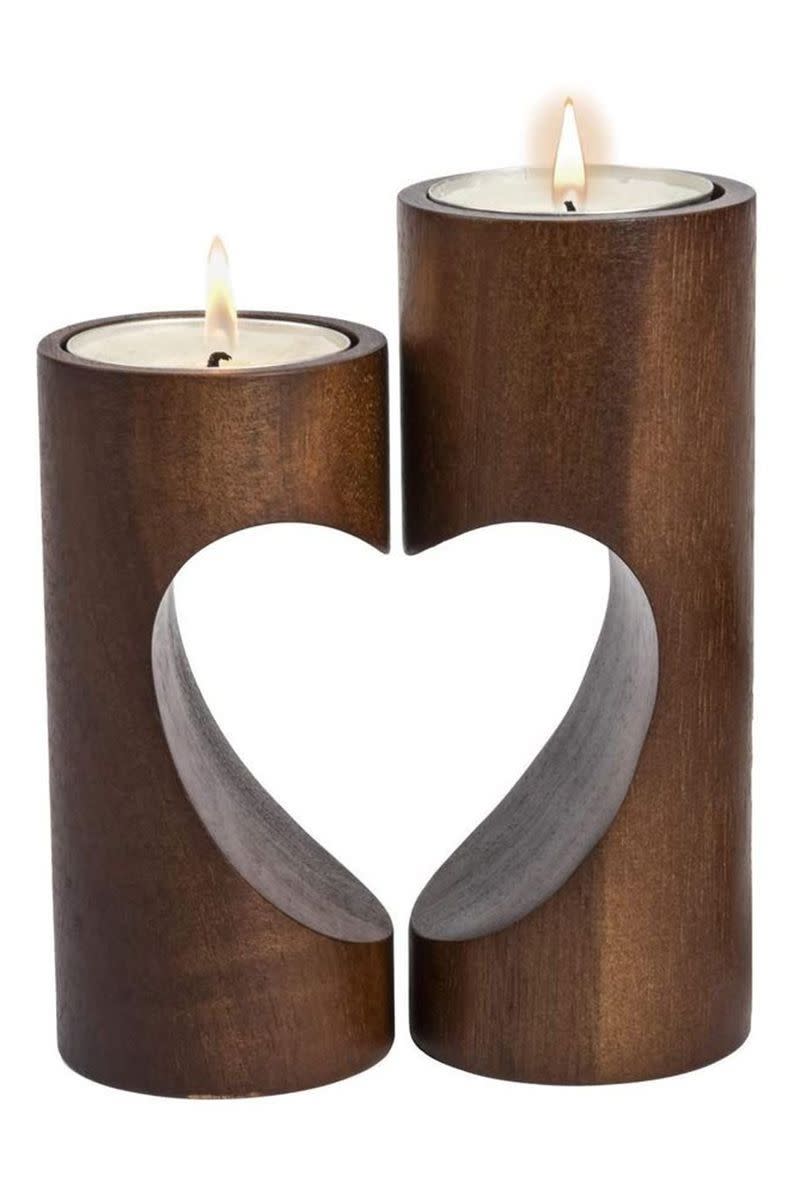 9) Romantic Tea Light Candle Holders