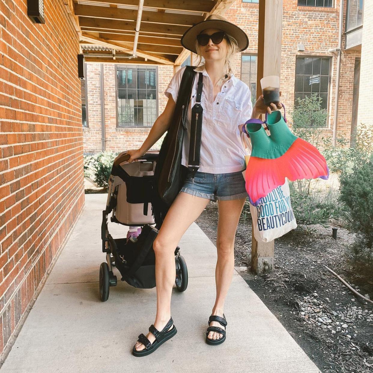 Candice Accola Gives A Glimpse At Single Mom Life