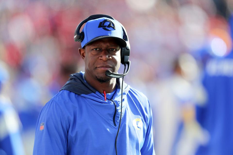 Los Angeles Rams defensive coordinator Raheem Morris looks on during a game against the Tampa Bay Buccaneers