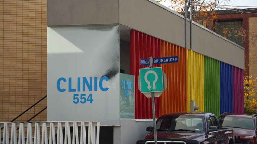 The report says data from hospital abortions and those at Fredericton's Clinic 554 shows that hospital access is slower.  (Mike Heenan/CBC - image credit)