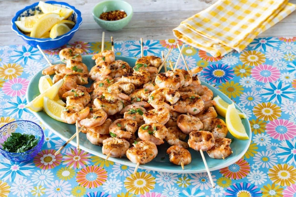 five ingredient meals grilled shrimp skewers