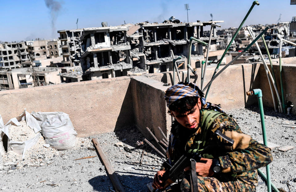 U.S.-backed militias defeat Islamic State in Raqqa, Syria