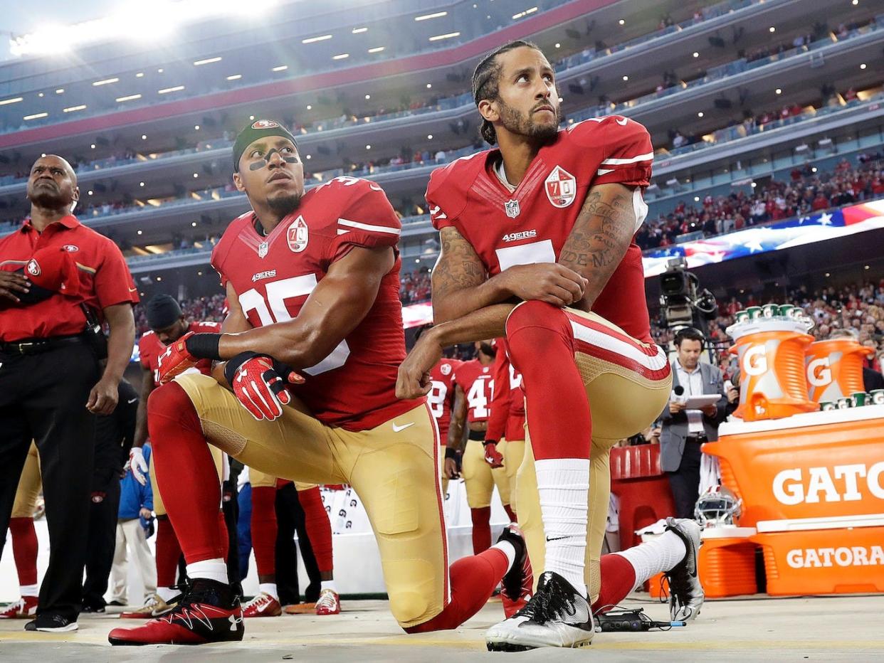 colin kaepernick kneeling